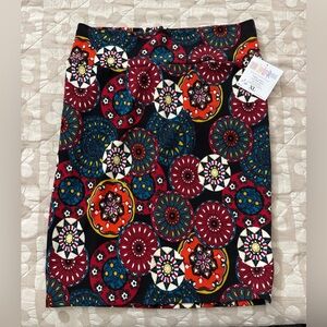 NWT - XL Bold Patterned Women's Cassie Skirt